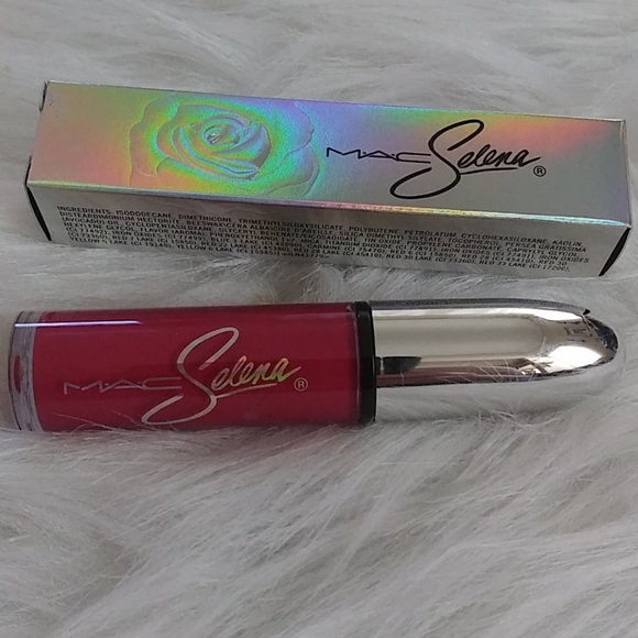 selena liquid lipstick